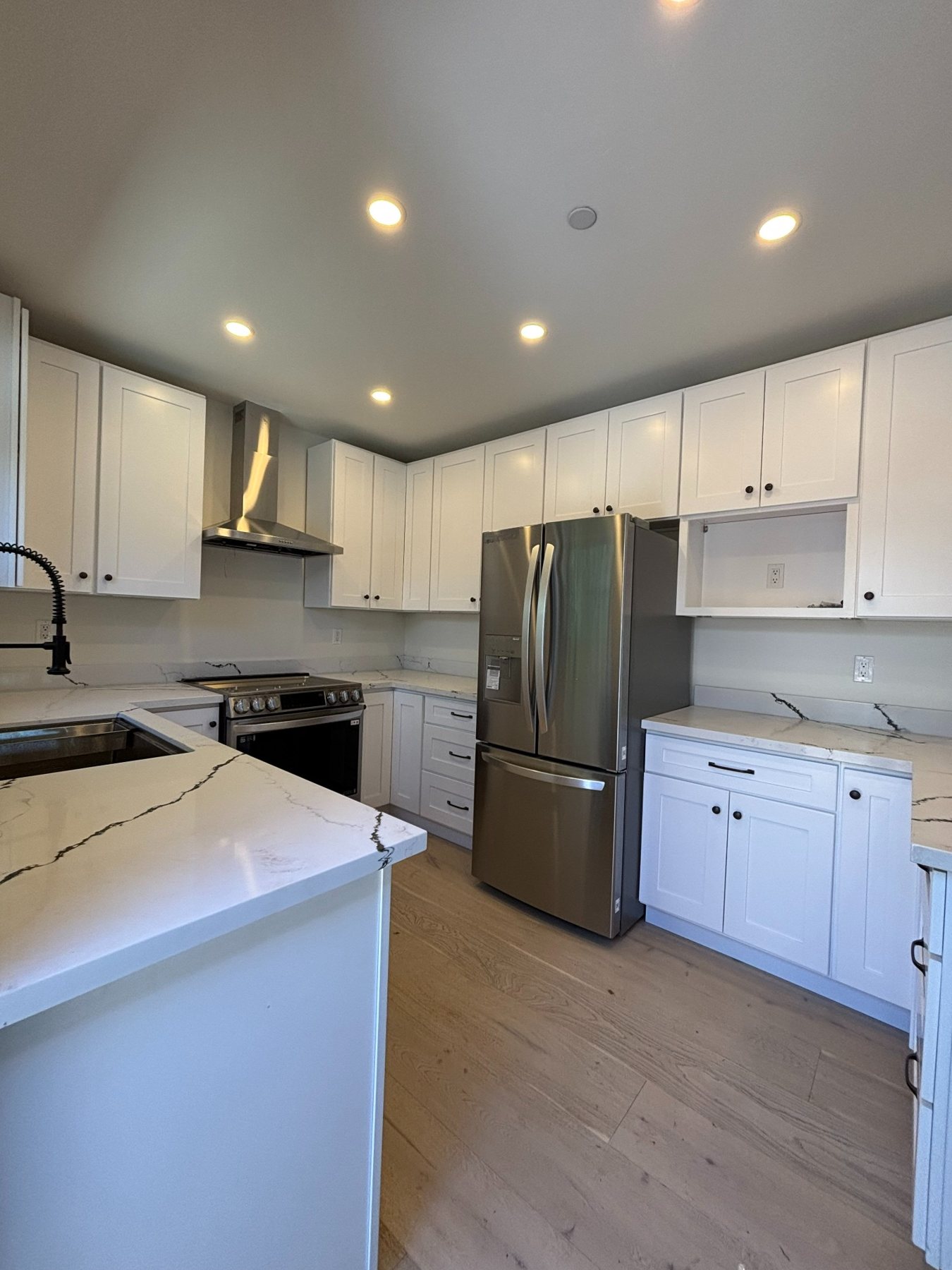 Kitchen and new flooring